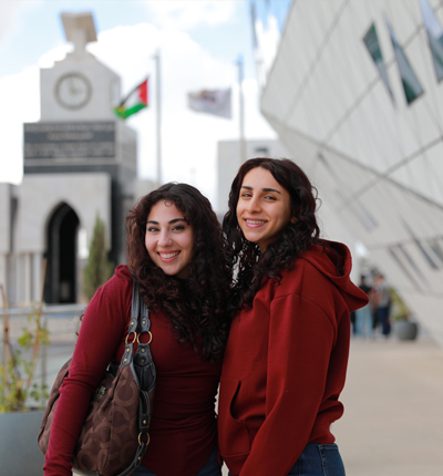 بداية جديدة، فصل دراسي جديد، وطموحات تتجدد من الحياة الجامعية في حرم الجامعة - رام الله بداية جديدة، فصل دراسي جديد، وطموحات تتجدد من الحياة الجامعية في حرم الجامعة - رام الله