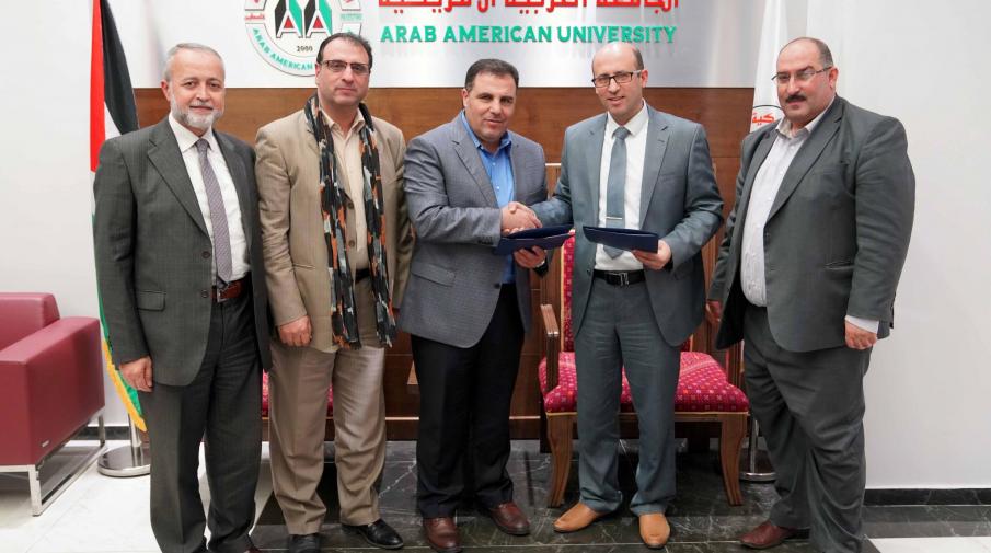 The University and Dimensions Group Co. signed a memorandum of understanding to develop academic programs