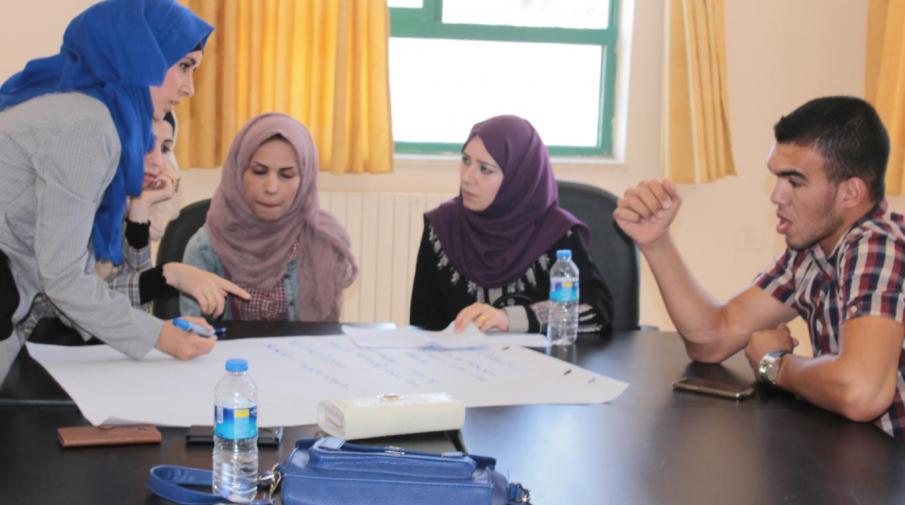 الجامعة والمؤسسة الفلسطينية للتعليم من أجل التوظيف تنظمان دورة تدريبية بعنوان 