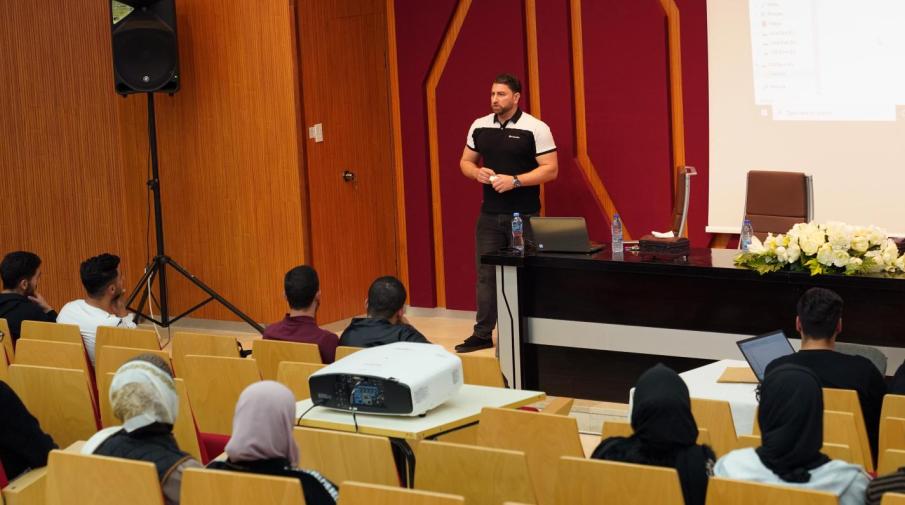AAUP Organizes a Workshop for its Students Entitled “The most Effective Study Methods and How to Maintain Mental Health”