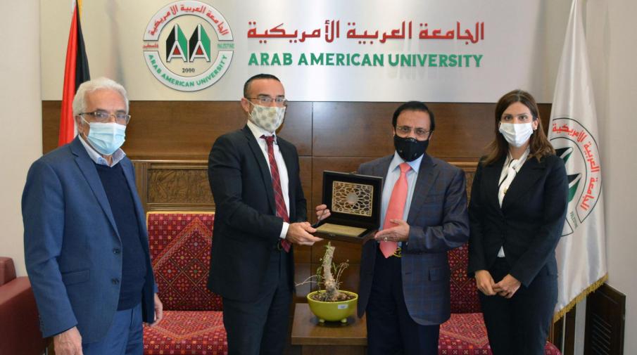 The Italian Consul General Visits AAUP