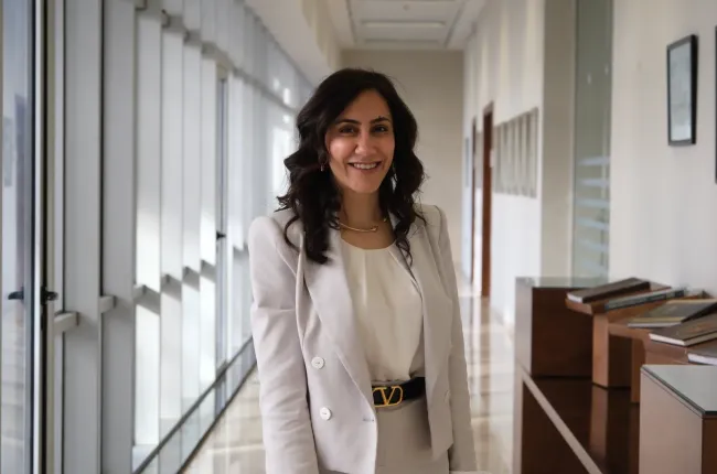 Dr Mona Demaidi