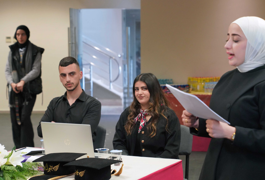 مشروع تخرج لطلبة كلية علوم الرياضة بعنوان " مستوى القلق لدى لاعبي المنتخبات الرياضية في الجامعة العربية الامريكية"