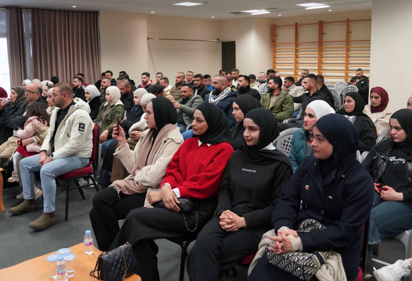 طلبة من كلية علوم الرياضة في الجامعة العربية الأمريكية يؤكدون في بحث لهم على ضرورة إدراج حصص رياضية منظمة في المدارس