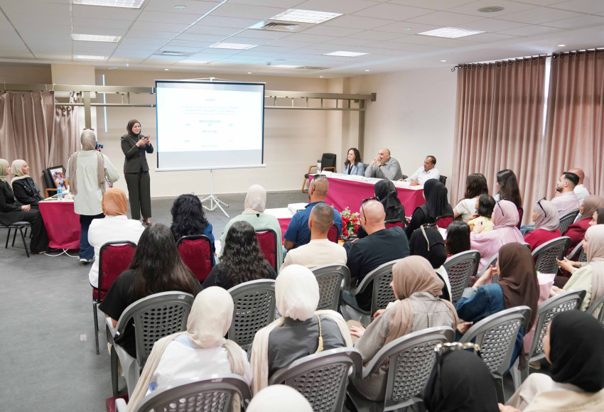 طالبات من كلية علوم الرياضة في الجامعة العربية الأمريكية يقدمن بحثا حول العلاقة بين ممارسة تمارين البيلاتس ومؤشرات الصحة النفسية لدى المشاركات في الأندية الرياضية