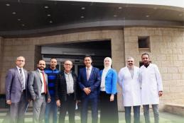 الجامعة  تزور مستشفى اتش كلينيك التخصصي في رام الله لتعزيز التعاون والشراكة