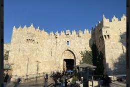 Students of International Graduate Studies Have a Field Tour to Jerusalem