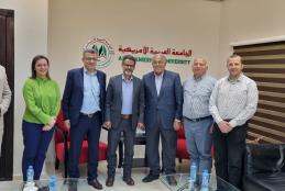 مدير مكتب ايراسموس في فلسطين في زيارة للجامعة العربية الأمريكية 