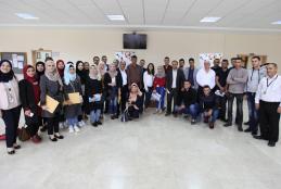 جانب من تدريب الطلبة المشاركين في مسابقة حوكمة الشركات في الجامعات الفلسطينية 