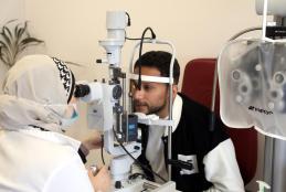 عيادات العيون - المركز الطبي في حرم الجامعة برام الله