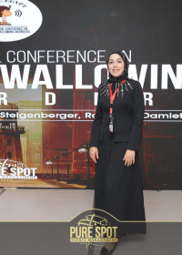 الأستاذة سندس سروجي أول اختصاصية فلسطينية في صعوبات البلع والصوت تمثل الجامعة العربية الأمريكية في مؤتمر دولي بمصر