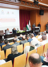 كلية الاعمال في الجامعة العربية الامريكية تكرم طلبتها المتفوقين والمتميزين بحثيا 