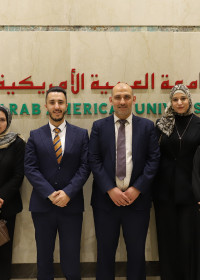 كلية الحقوق ووحدة العلاقات المجتمعية تنظمان دورة تدريبية حول جرائم الفساد في التشريع الفلسطيني بالتعاون مع هيئة مكافحة الفساد والائتلاف من أجل النزاهة والمساءلة -أمان