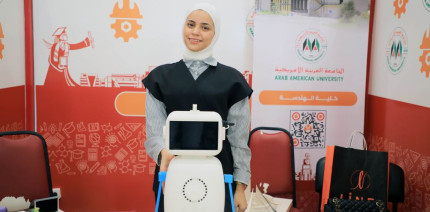 طلبة في كلية الهندسة في الجامعة العربية الأمريكية يبتكرون نظاما تفاعليا داعما لأطفال التوحد
