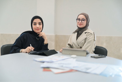 صور الحياة الطلابية في الجامعة 