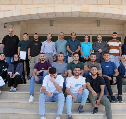 كلية علوم الرياضة بالجامعة العربية الأمريكية تختتم دورة تحكيمية في كرة الطاولة بالشراكة مع الاتحاد الفلسطيني
