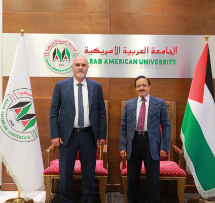الجامعة العربية الأمريكية تبحث سبل التعاون مع وزارة الزراعة لتعزيز التطوير الأكاديمي والبحثي في القطاع الزراعي