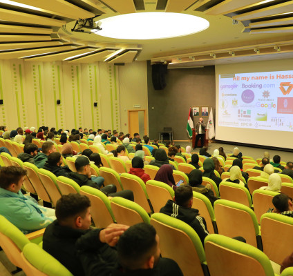 كلية العلوم الرقمية في الجامعة العربية الأمريكية تنظم ورشة عمل حول ريادة الأعمال