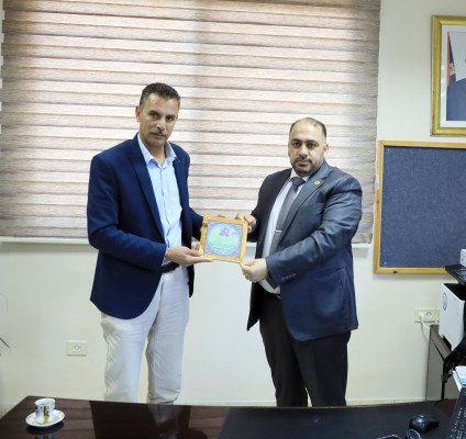 مجلس قروي فقوعة يقدم شكره للجامعة العربية الامريكية على إطلاق برنامج الخدمات الإلكترونية الخاص بالمجلس