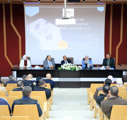 كلية التمريض في الجامعة العربية الامريكية تنظم ورشة عمل للمدربين السريريين للمساقات العملية
