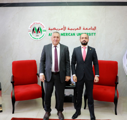 رئيس الجامعة العربية الامريكية يبحث تعزيز التعاون مع رئيس جامعة الاستقلال