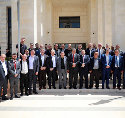محافظة طوباس يزور الجامعة العربية الأمريكية لبحث التعاون مع مؤسسات المحافظة