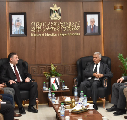 الجامعة العربية الأمريكية تشارك في ورشة العمل الوطنية حول تعزيز حوكمة برامج الدكتوراه في الجامعات الفلسطينية