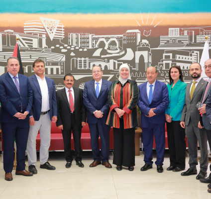 مجلس أمناء الجامعة العربية الأمريكية يعقد اجتماعه ويناقش إنجازات الجامعة وخططها المستقبلية