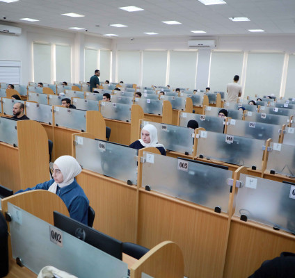 طلبة السنة السادسة في كلية الطب بالجامعة العربية الامريكية يتقدمون لامتحان المجلس الوطني الأمريكي للتقييم الطبي NBME