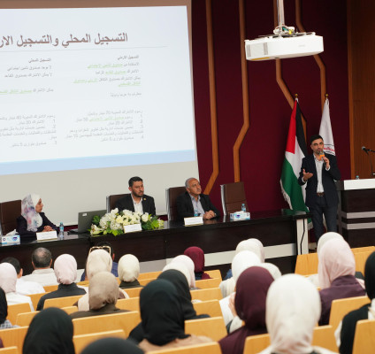 كلية الهندسة في الجامعة العربية الامريكية تنظم لقاء لطلبتها حول الجاهزية المهنية وسوق العمل 
