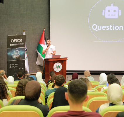 كلية الذكاء الاصطناعي وعلم البيانات تعقد ورشة تدريبية متخصصة حول دور الذكاء الاصطناعي في الأمن السيبراني وأنظمة الحماية الرقمية