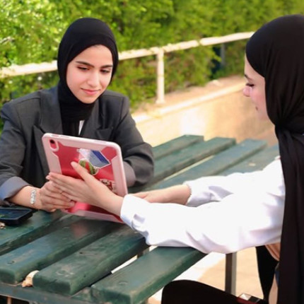 تصبح الحياة ذات معنى عندما نجد شيئاً نكافح من أجله