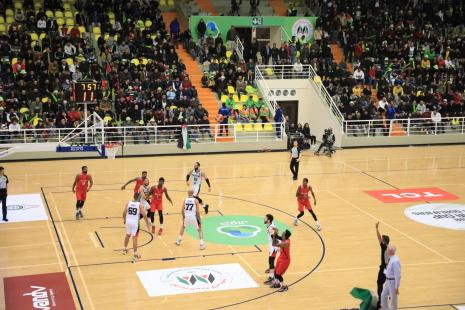 استضافة الجامعة للمباراة الدولية لكرة السلة بين منتخبي فلسطين وسريلانكا ضمن تصفيات آسيا لكرة السلة