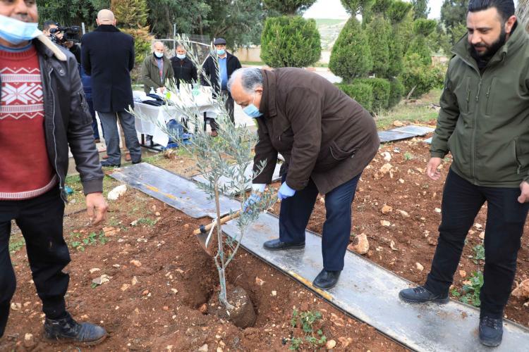 AAUP and the Ministry of Agriculture Celebrates Arbor Day by Planting Olive Trees in AAUP Campus