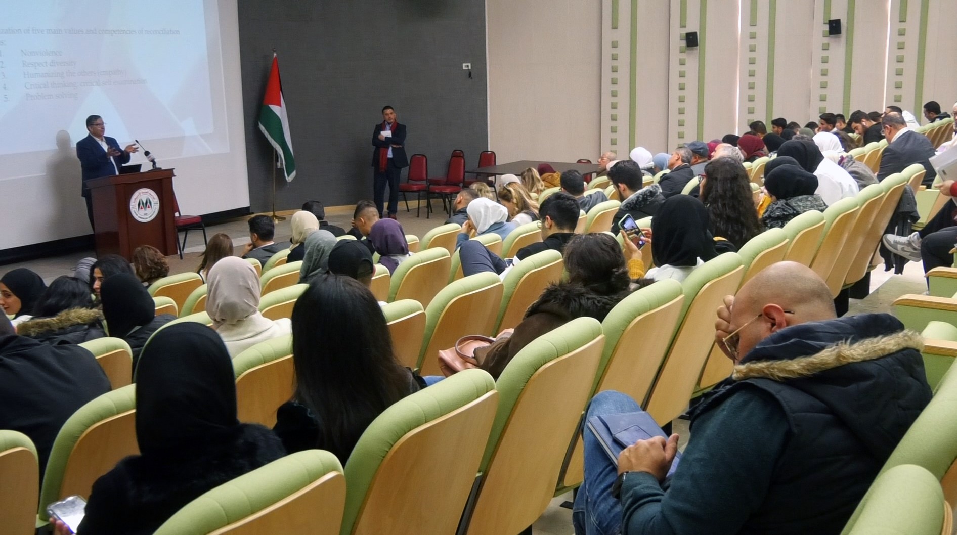 الجامعة العربية الأمريكية تنظم ندوة بعنوان "بحوث التسامح والمصالحة في النظام التعليمي العربي"