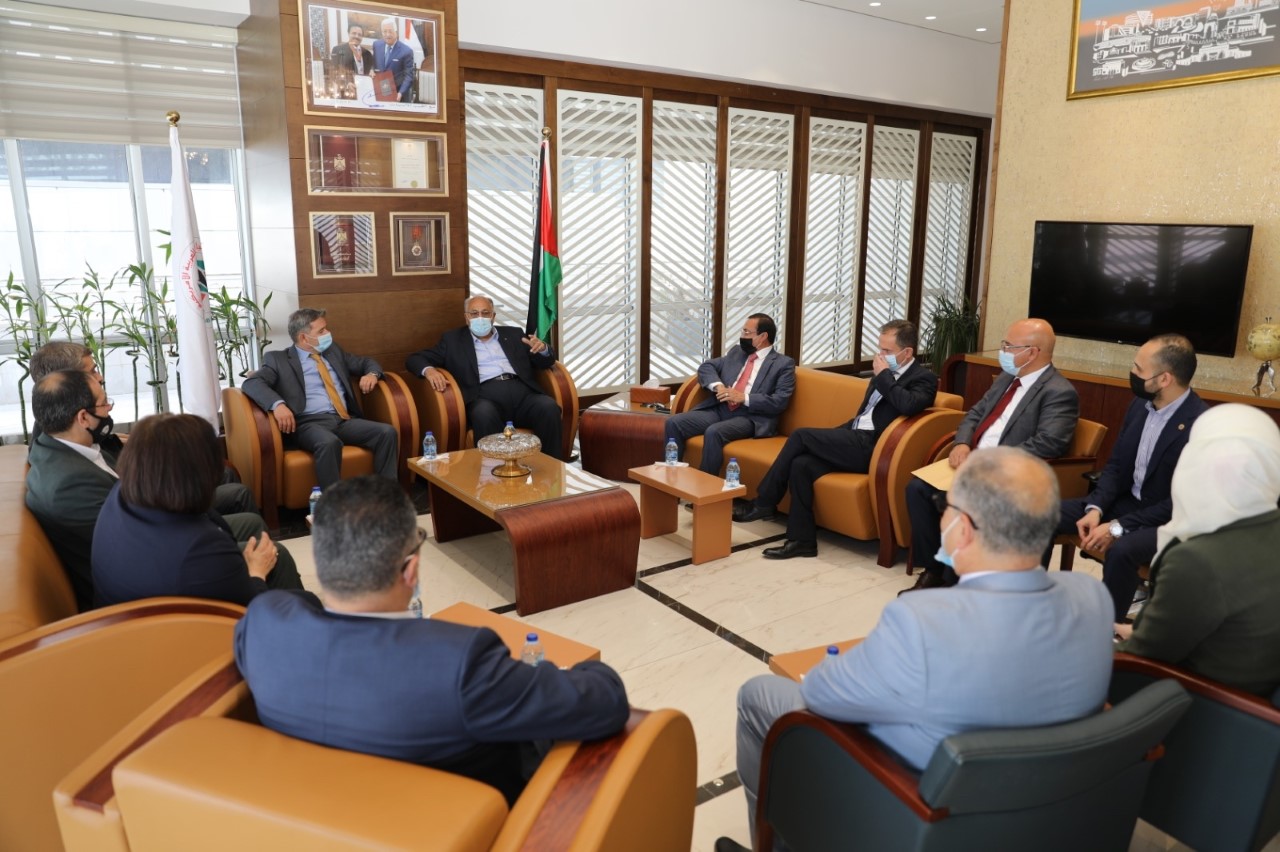 AAUP and the Palestinian Anti‑Corruption Commission Sign a Collaboration Agreement